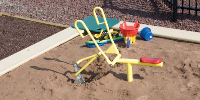 Playground Sandbox Sand Digger